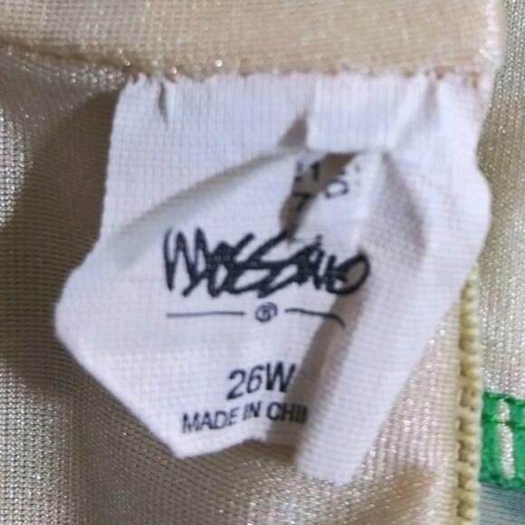 Mossimo Halter Tankini Swim Top Plus Size 26W Green Floral & Polka Dot Accents - Picture 5 of 7